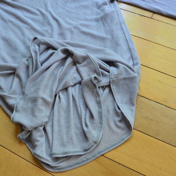 Abercrombie & Fitch Two Piece Top Size XL - Picture 4 of 7